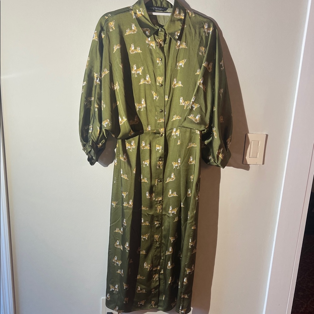 Zara Olive Green Long Sleeve Dress with Pattern